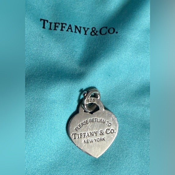 Tiffany & Co. Jewelry - 👸🏻HOST PICK 👸🏻 Tiffany Heart, Large, Return to Sender